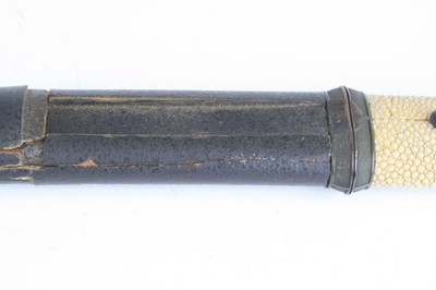 Lot 592 - A Japanese Gendaito wakizashi, having a 47cm...