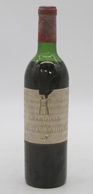 Lot 1028 - Château Latour, 1970, Pauillac, one bottle...