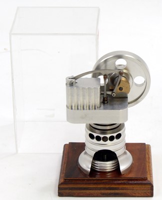 Lot 91 - Based on A.E and H Robinson Stationary hot air...