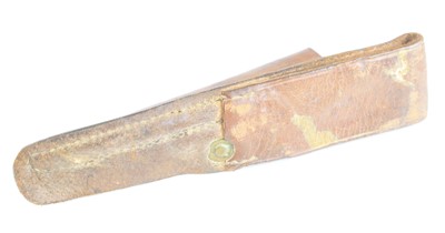 Lot 600 - A WW I fighting dagger by Robbins of Dudley,...