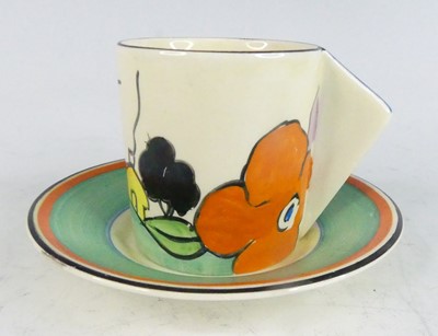 Lot 29 - A 1930s Clarice Cliff Poplar pattern pottery...