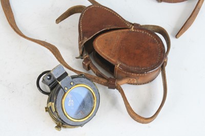 Lot 566 - A WW I Verners pattern MK VIII prismatic...