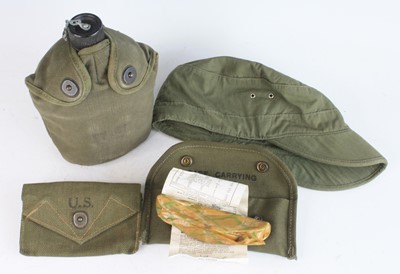 Lot 578 - A WW II U.S. Army grenade launcher sight M15,...