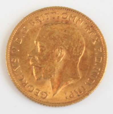 Lot 2012 - Great Britain, 1912 gold half sovereign,...
