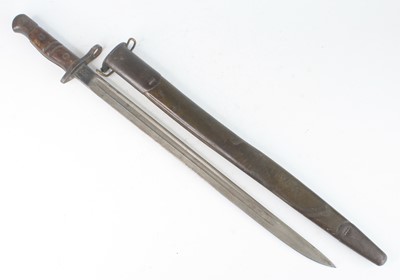 Lot 16 - A Remington M1917 bayonet, the 43cm single...