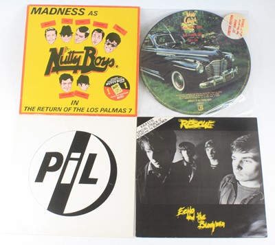 Lot 58 - A collection of assorted 12" singles, to...
