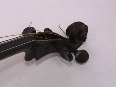 Lot 259 - A 19th century cello, having a two piece maple...