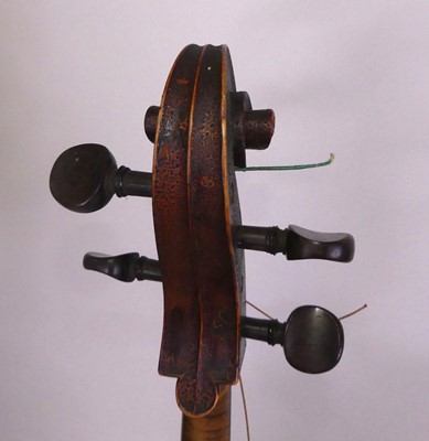 Lot 259 - A 19th century cello, having a two piece maple...