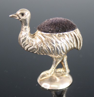 Lot 2194 - An Edwardian silver novelty pin cushion in the...