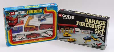 Lot 1372 - 2 Corgi Juniors boxed sets comprising No....