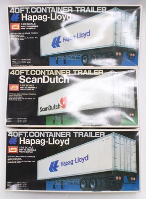 Lot 694 - A collection of four various Imai Kagaku 1/20...