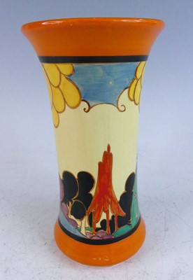 Lot 1048 - A 1930s Clarice Cliff Summer House pattern...