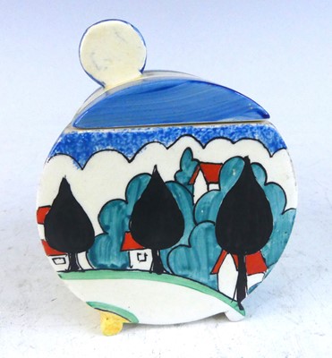 Lot 1044 - A 1930s Clarice Cliff May Avenue pattern...