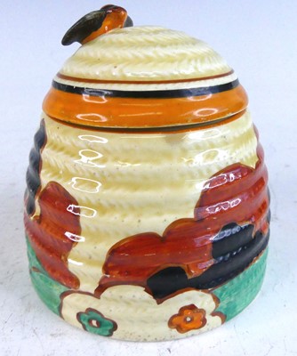 Lot 1041 - A 1930s Clarice Cliff Farmhouse pattern...