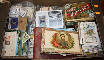 Lot 671 - A collection of vintage postcards and...