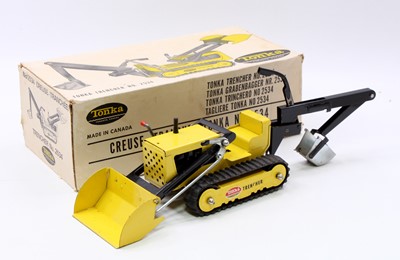 Lot 1891 - Tonka Toys No. 2534 Trencher, a Canadian made...