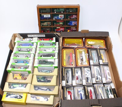 Lot 1607 - Two trays of mixed modern release diecast to...