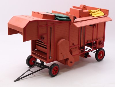 Lot 31 - A very well made battery operated model of a...
