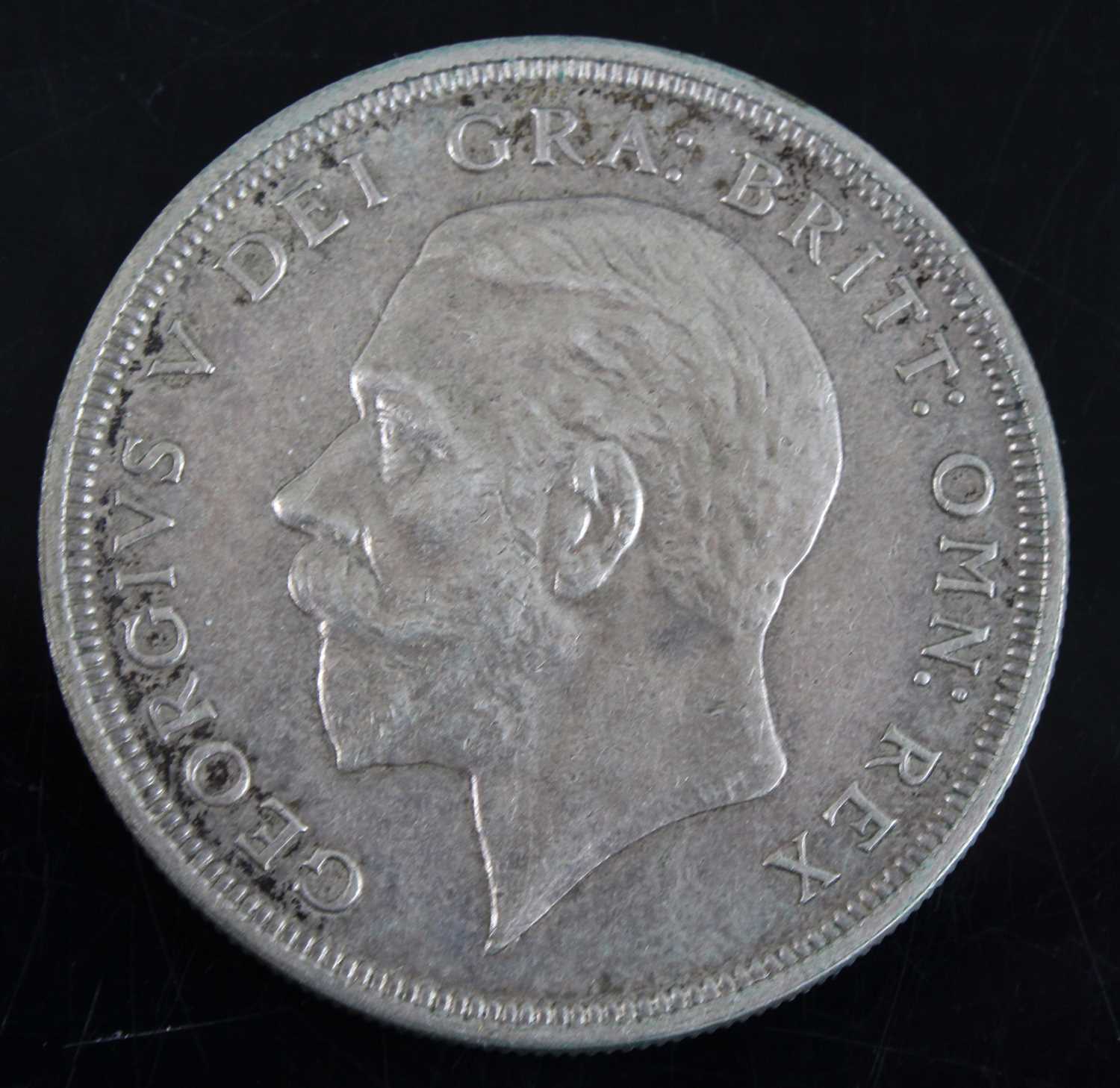 Lot 2056 - Great Britain, 1933 wreath crown, George V,...