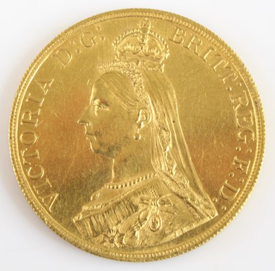 Lot 2001 - Great Britain, 1887 gold five pound coin,...