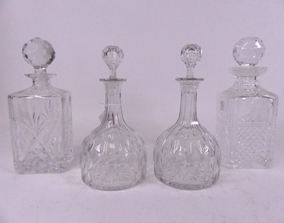 Lot 46 - A pair of cut glass decanters and stoppers of...