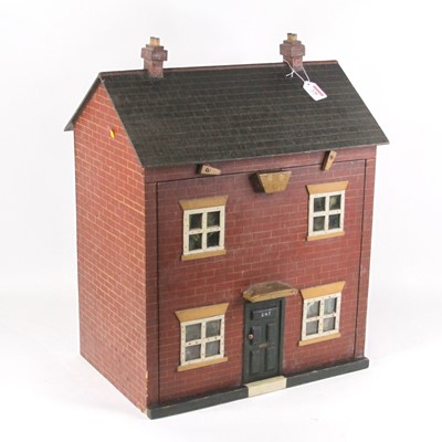Lot 138 - A early 20th century dolls house, in the form...