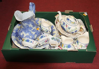 Lot 156 - A Masons Ironstone teapot and cover having...