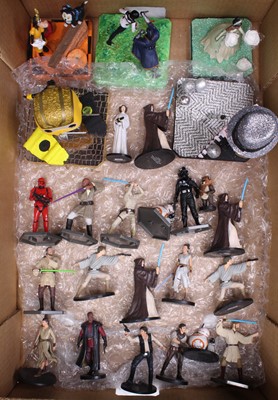 Lot 1563 - A quantity of various Star Wars, Star Trek and...