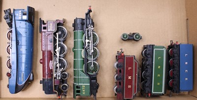 Lot 1609 - Three loose Hornby 00 gauge locomotives to...