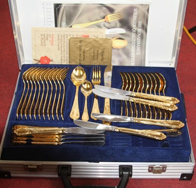 Lot 247 - A Novella 12 place setting canteen of gold...