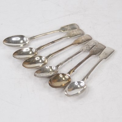 Lot 277 - A set of six Victorian silver teaspoons in the...