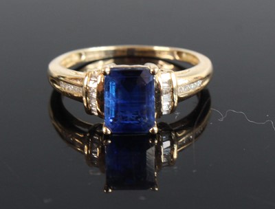 Lot 361 - A modern 9ct gold sapphire and diamond dress...