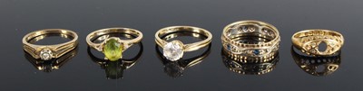 Lot 429 - A vintage 18ct gold ring (lacking stones),...