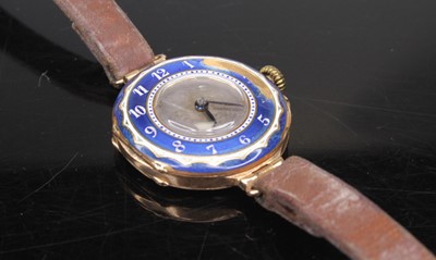 Lot 474 - A vintage lady's 15ct gold and enamel...