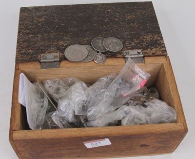 Lot 527 - A collection of miscellaneous coins includes a...