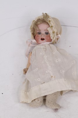Lot 599 - An early 20th century German bisque headed...