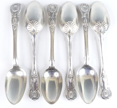 Lot 2079 - A harlequin set of six George IV silver...