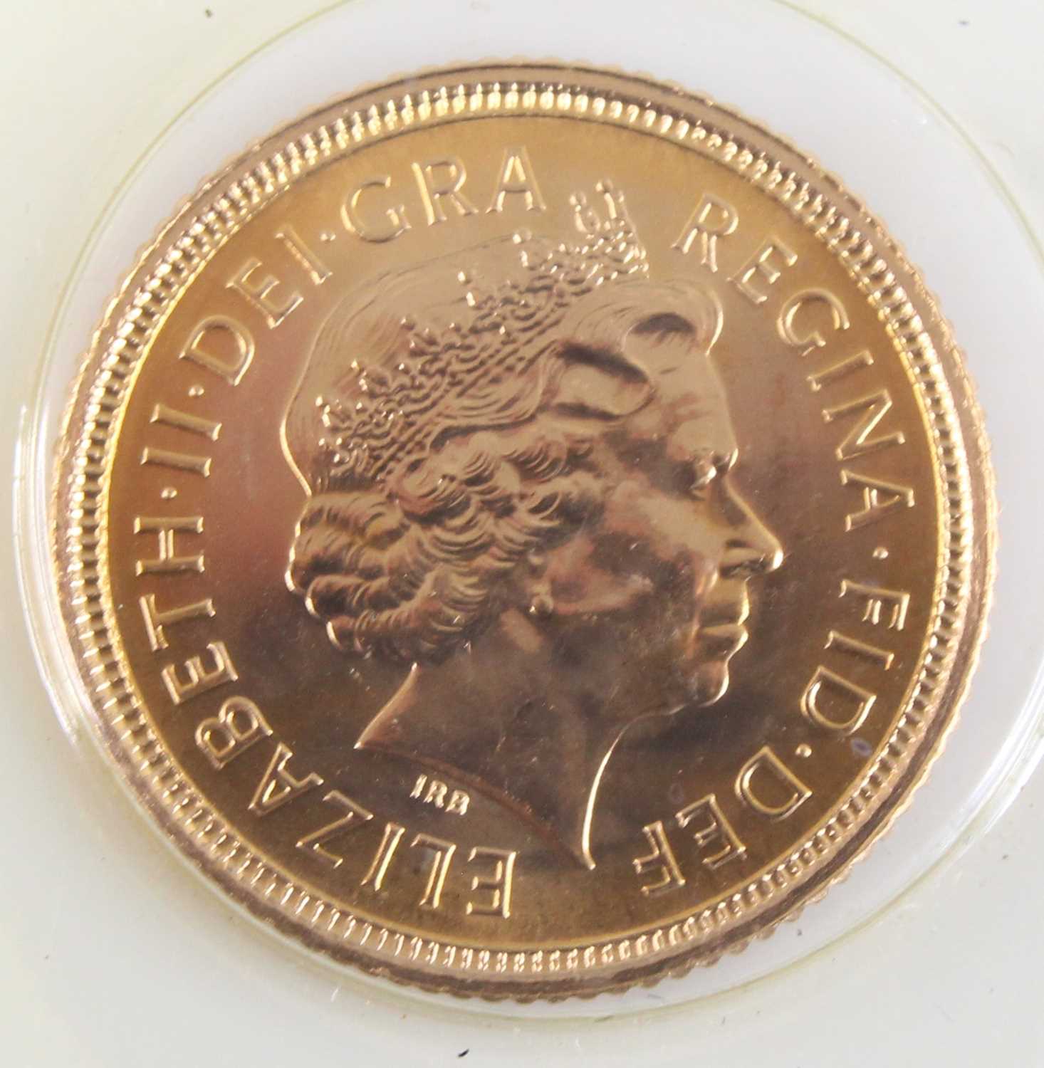Lot 2023 - Great Britain, 2003 gold half sovereign,...