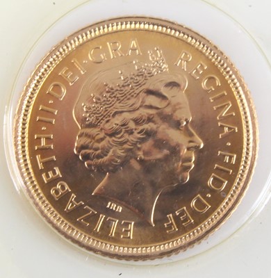 Lot 2023 - Great Britain, 2003 gold half sovereign,...