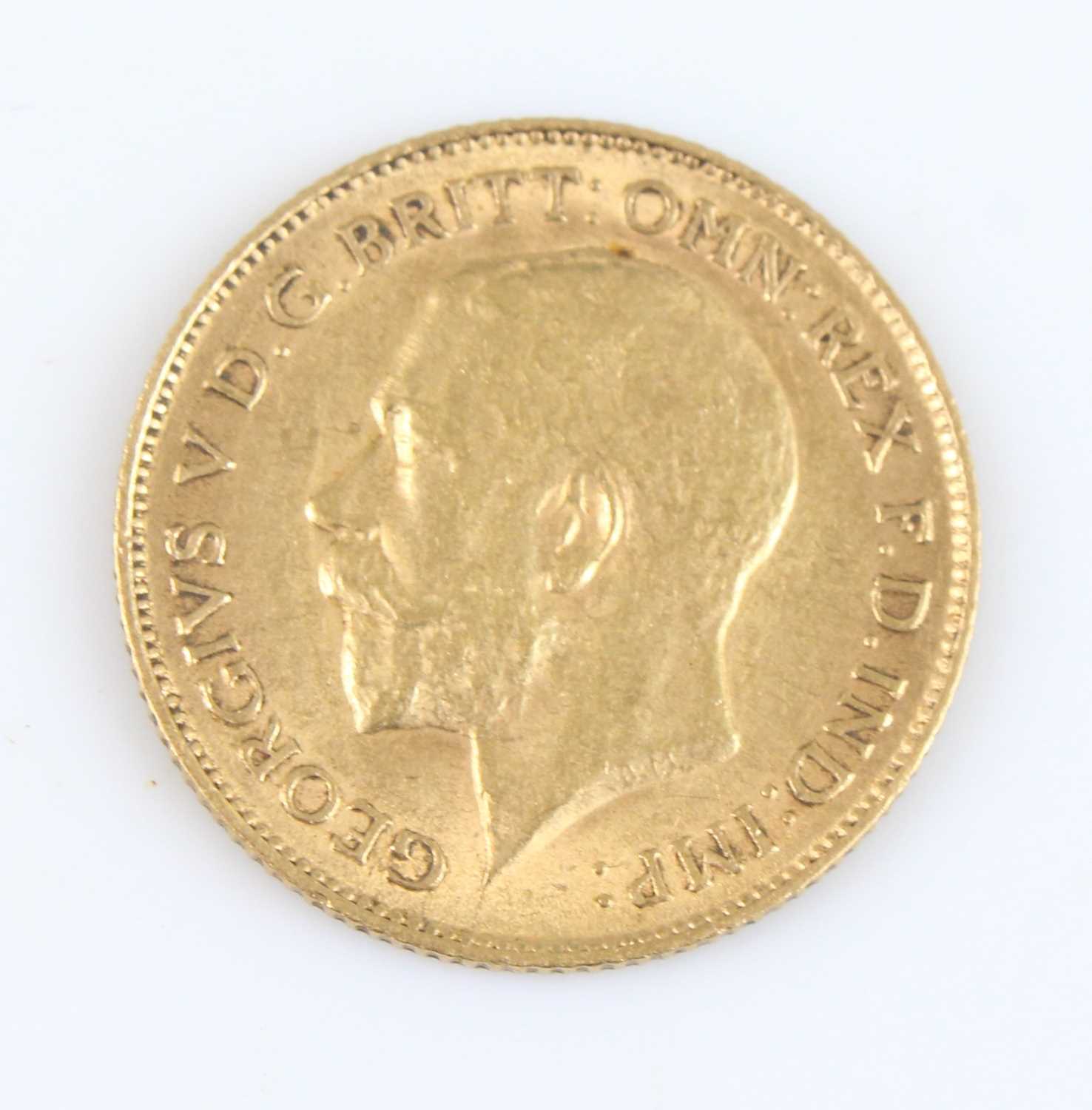 Lot 2028 - Great Britain, 1911 gold half sovereign,...