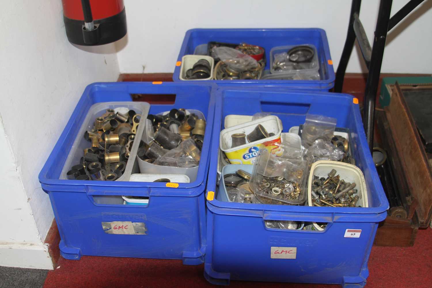Lot 65 - A large collection of various mainly optical...