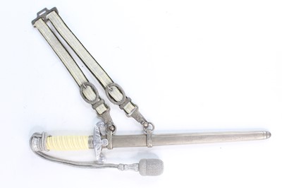 Lot 158 - A German Third Reich Heer (Army) dagger, the...