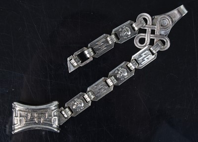 Lot 170 - A German Third Reich SS (Shutzstaffel) dagger...
