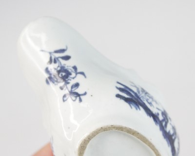 Lot 2037 - A Lowestoft blue and white porcelain butter...