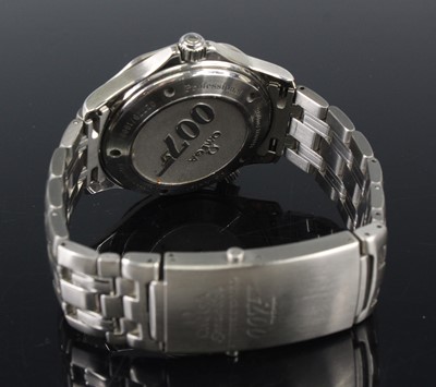 Lot 2261 - A gent's stainless Omega limited edition James...