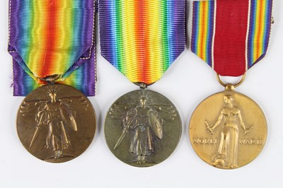 Lot 84 - A WW I American Allied Victory medal, type 2...