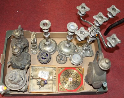 Lot 95 - Miscellaneous Asian items to include a Chinese...