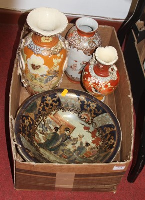Lot 721 - Four pieces of Japanese export ceramics, to...