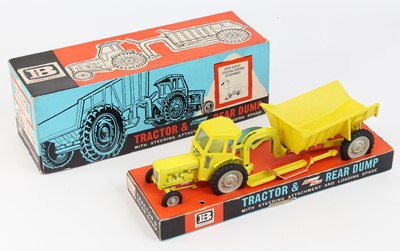 Lot 1081 - Britains No. 9630 Fordson Supermajor tractor...