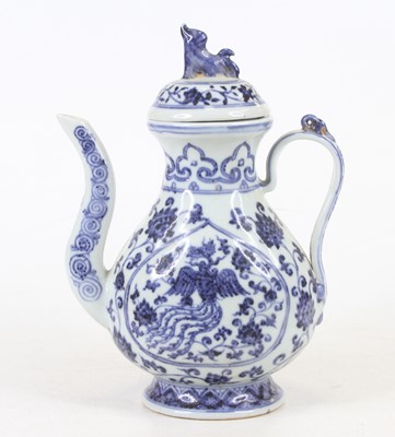Lot 61 - A Chinese blue & white porcelain teapot,...